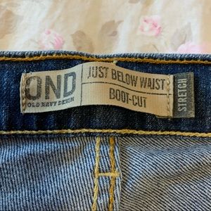 Old Navy Just Below Waist Boot Cut 5 pocket jean